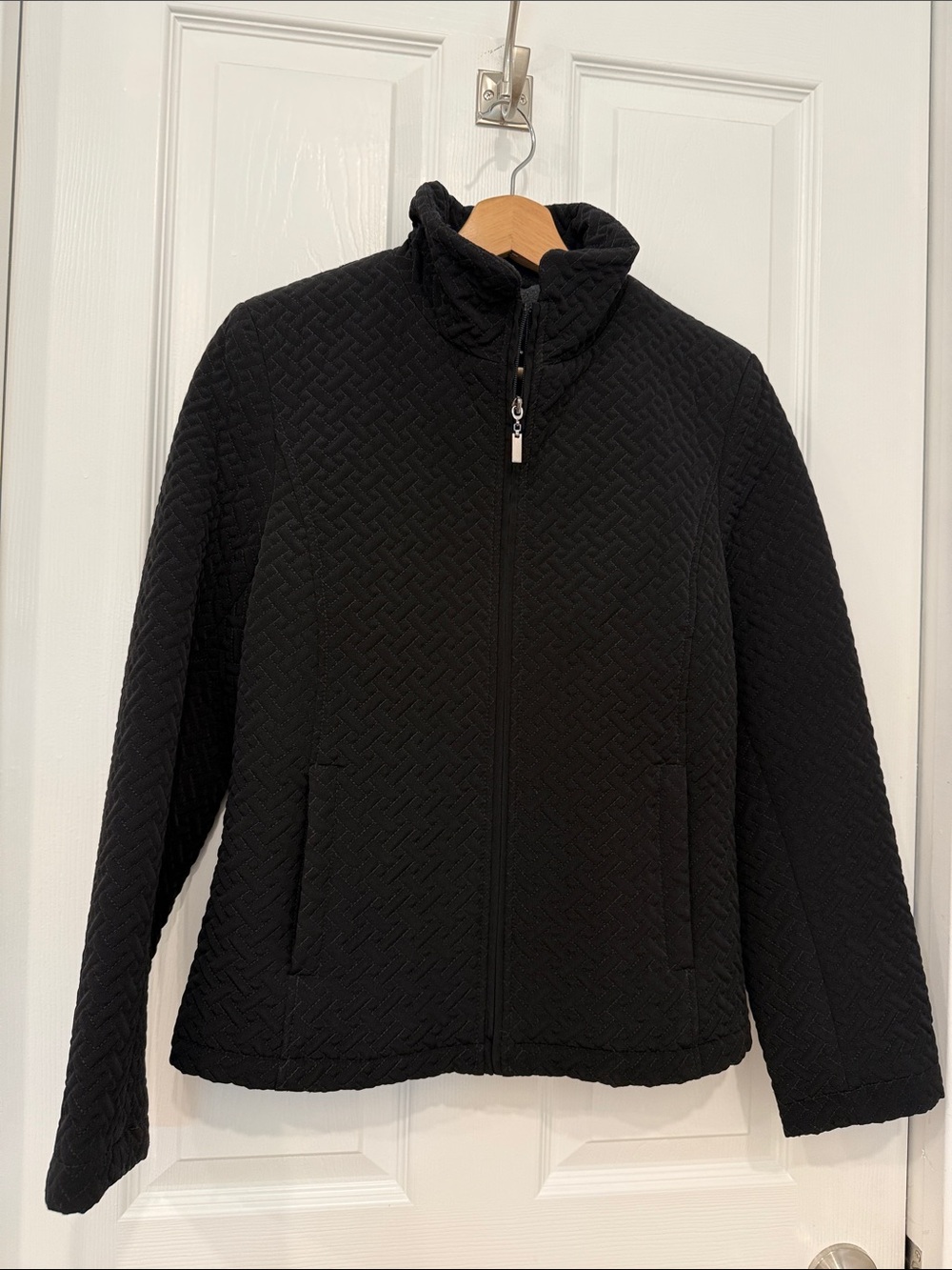 Gallery Black Quilted Zip-Front Puffer Jacket